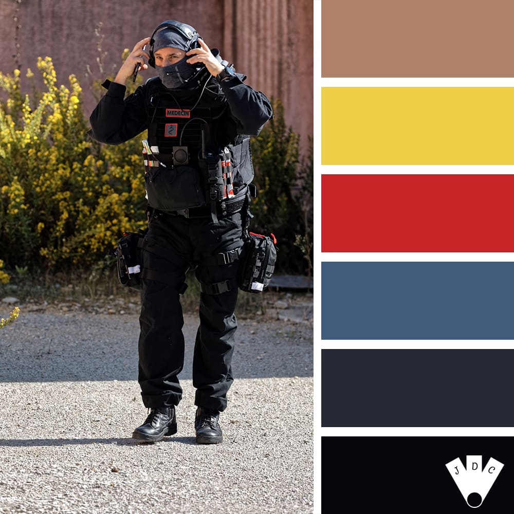 Color palette à partir d'une photo d'un médecin du RAID par le photographe Stéphane Bommert