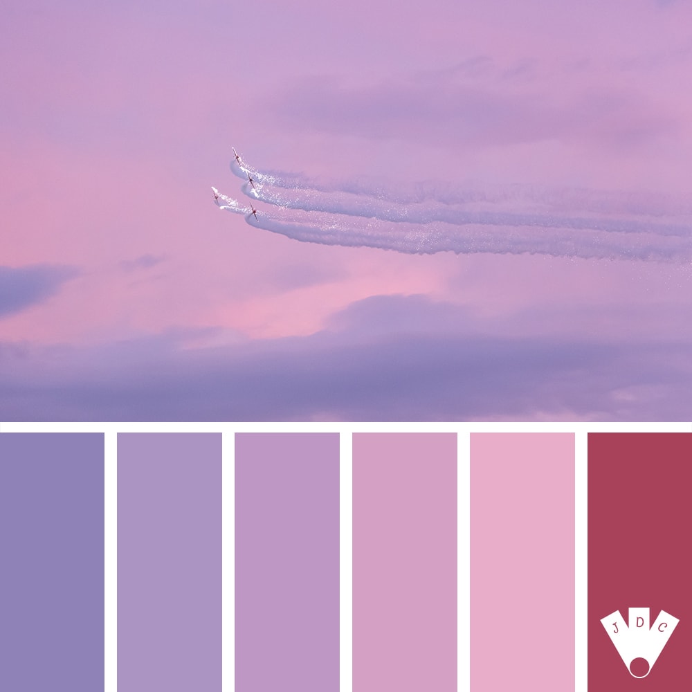 Color palette à partir d'une photo d'avion lors du meeting aérien d'Albert en Picardie - Août 2022 par Callistta photographie.