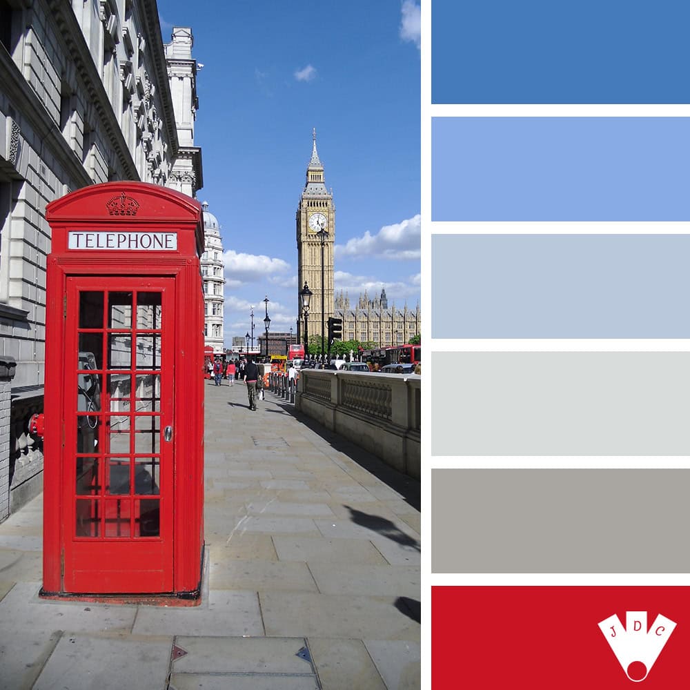 Palette de couleurs inspirée de Londres avec une cabine téléphonique rouge, Big Ben et un ciel bleu lumineux