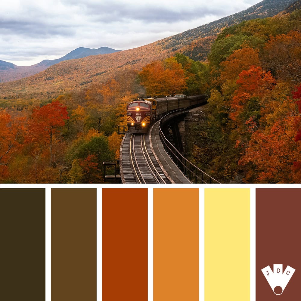 Un train au cœur des couleurs de l&rsquo;automne